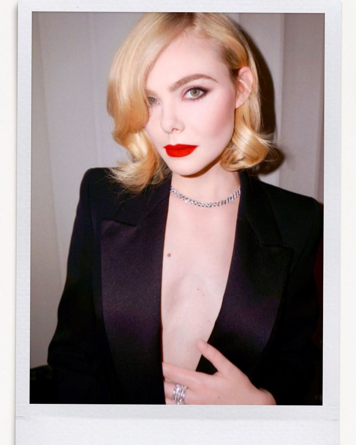 Elle Fanning – Tony Awards Photoshoot Elle Fanning – Tony Awards Photoshoot