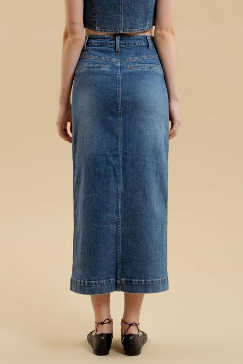 Emily Hall for Blu Pepper Campaign 18