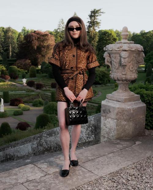 Maisie Williams ‚Äì Dior Cruise 2025 Show Portraits, June 2024 6