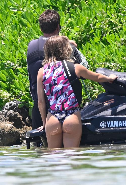 Sydney Sweeney in Bikini in Florida 4