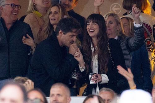 Dakota Johnson Stevie Nicks Hyde Park Show London 6
