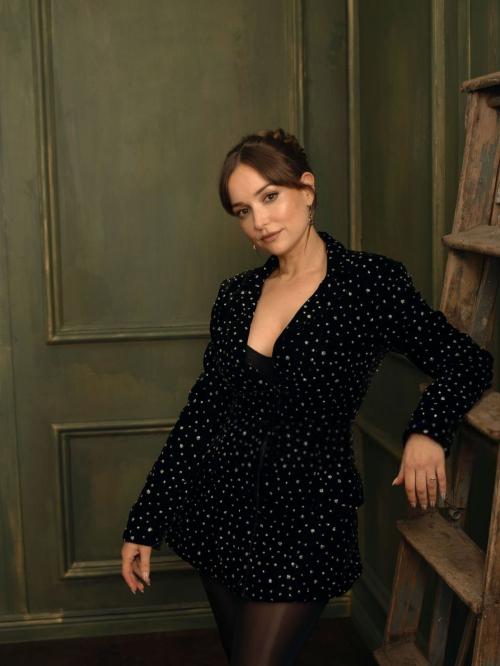 Milana Vayntrub Bad Shabbos Portraits 2024 Tribeca Festival June 2024 6