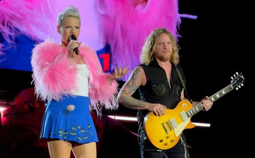 Pink Performs Lincoln Financial Field Philadelphia August 2024 5