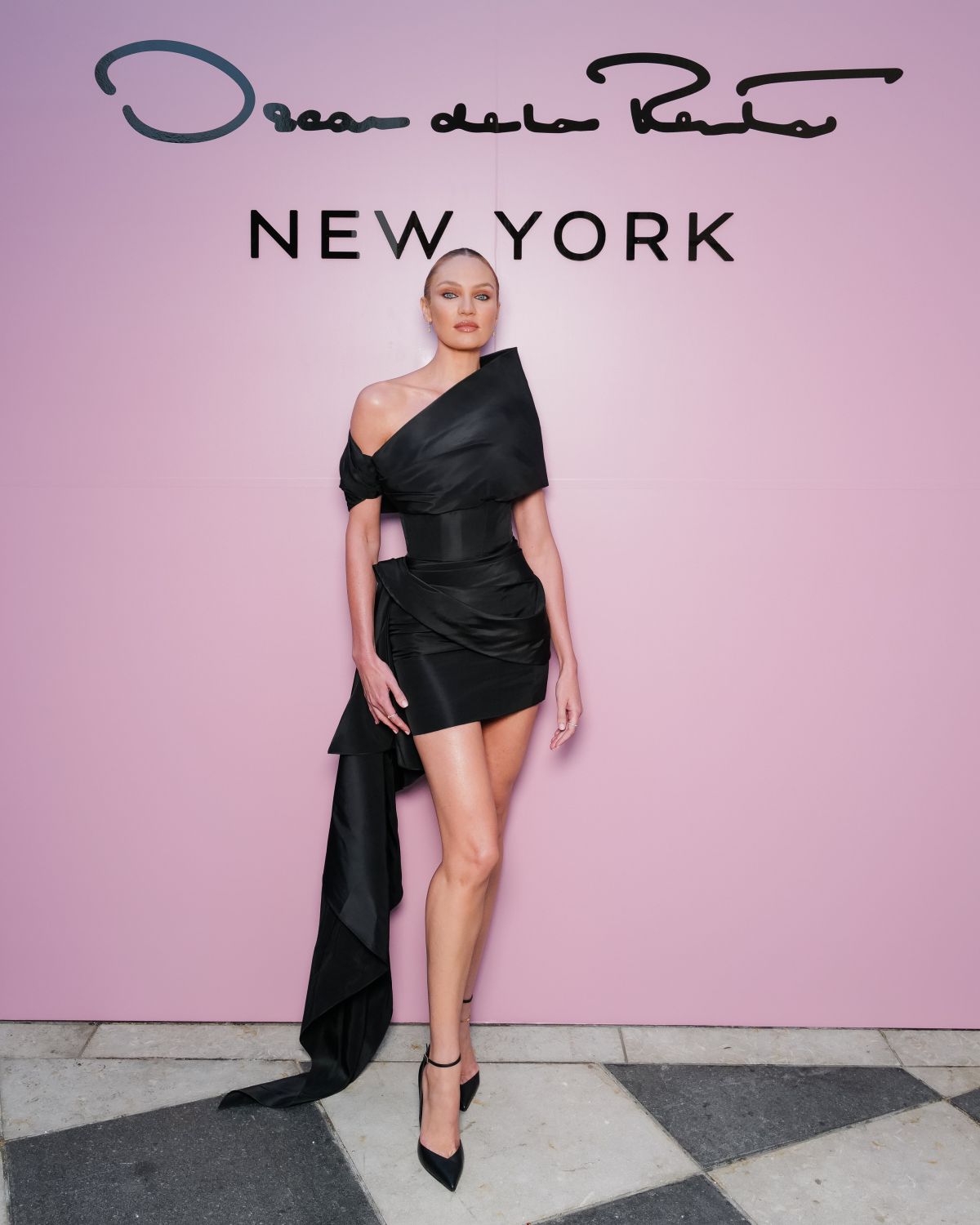 Candice Swanepoel at Oscar de la Renta New York Fragrance Launch Candice Swanepoel at Oscar de la Renta New York Fragrance Launch