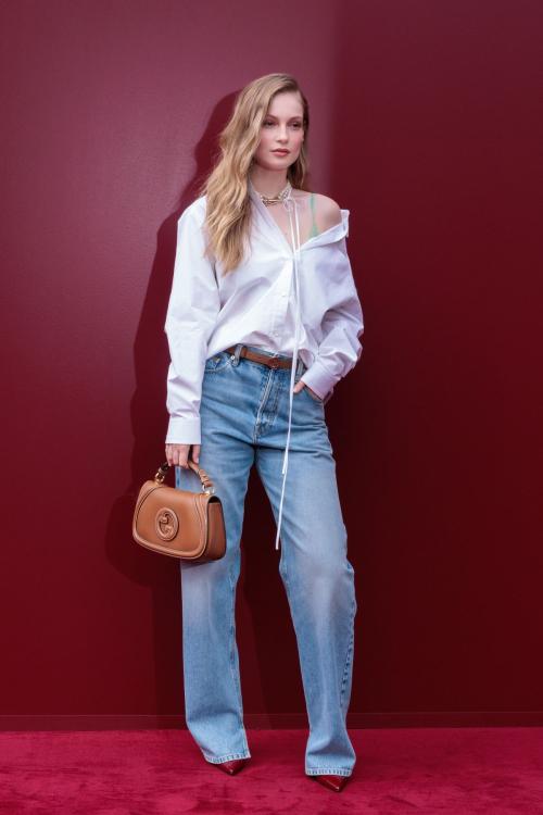 Hannah Dodd at Gucci Fashion Show at Milan Fashion Week 5