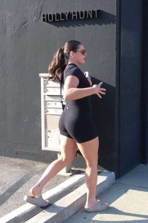 Ilona Maher Arrives at Dancing With the Stars Rehearsals in Los Angeles 3