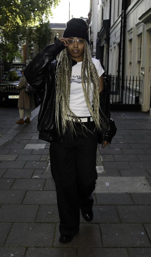 Phoenix Brown Holds Art Exhibition Emosh Soho London 5