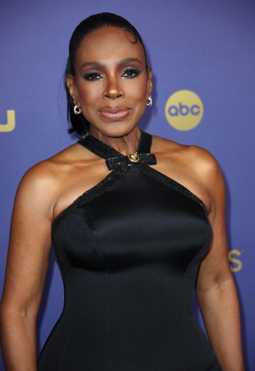 Sheryl Lee Ralph at 76th Emmy Awards at Peacock Theatre in Los Angeles 1