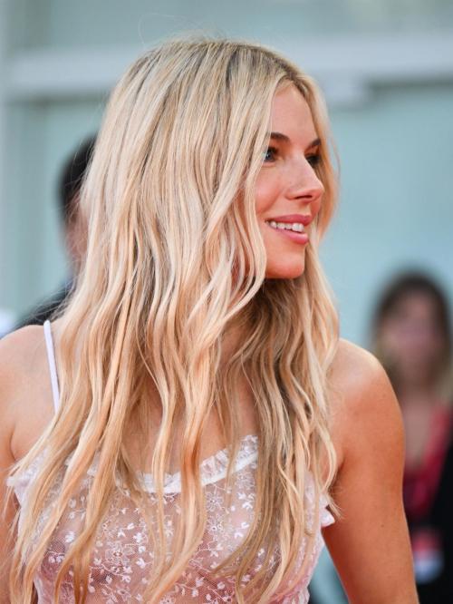 Sienna Miller at 81st Venice Film Festival Closing Ceremony 7