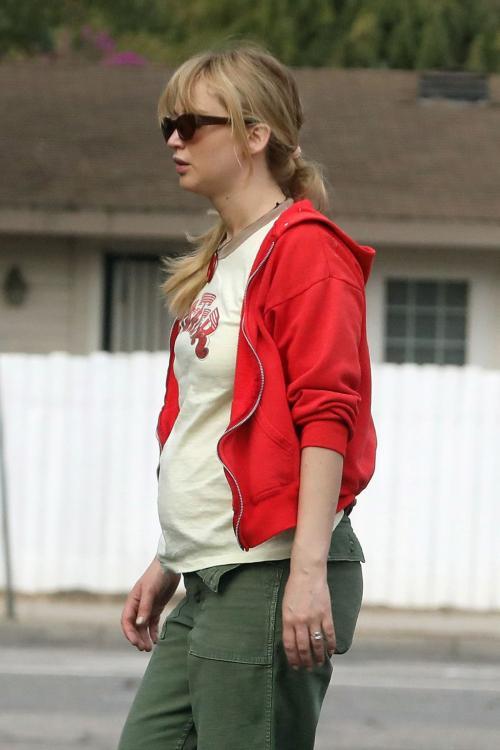 Pregnant Jennifer Lawrence Out in Los Angeles, October 2024 1