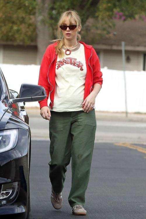 Pregnant Jennifer Lawrence Out in Los Angeles, October 2024 8