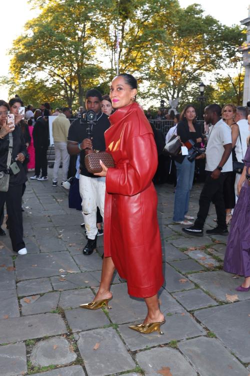 Tracee Ellis Ross at Harlem Fashion Row Show in New York, September 2024 4