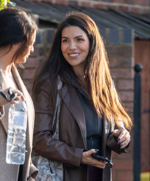 Ekin-Su Culculoglu Out in London, December 2024 1