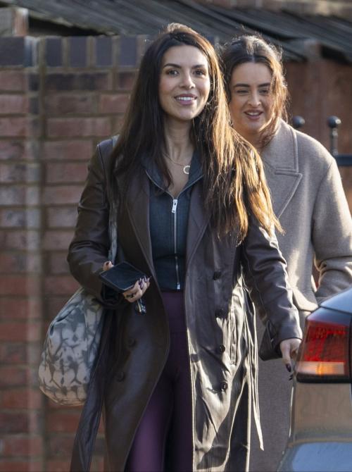Ekin-Su Culculoglu Out in London, December 2024 5