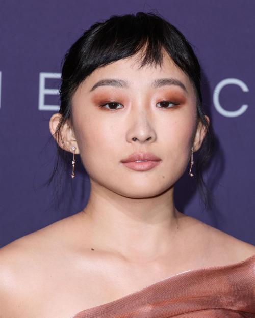 Ji-Young Yoo at Unforgettable Gala Asian American Awards, December 2024 4