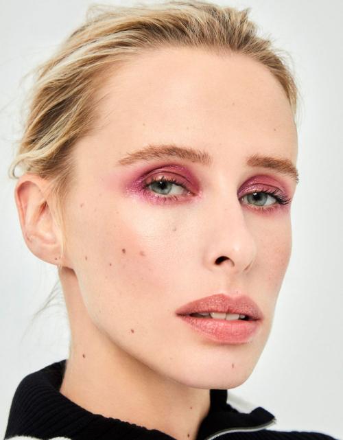 Olivia Baglivi for Neo2 Magazine, Fall/Winter 2024 2