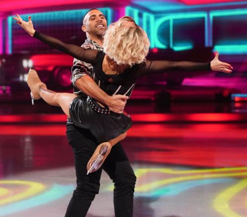Anette Dytrt at Dancing on Ice Season 17 Episode 1, January 2025 6