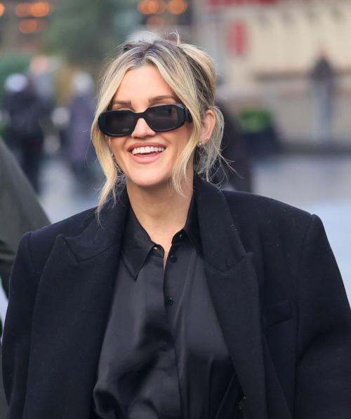 Ashley Roberts Arrives at Heart Radio, January 2025 2