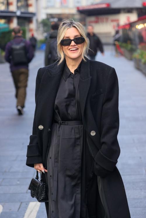 Ashley Roberts Arrives at Heart Radio, January 2025 4