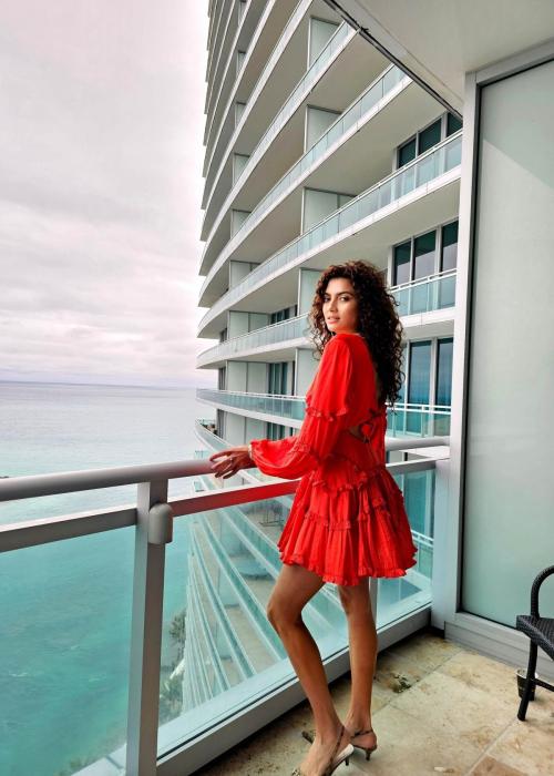 Blanca Blanco Wows at Hotel in Miami, January 2025 1