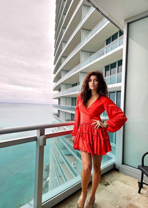 Blanca Blanco Wows at Hotel in Miami, January 2025 6