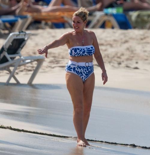 Claire Sweeney in Barbados, December 2024 3
