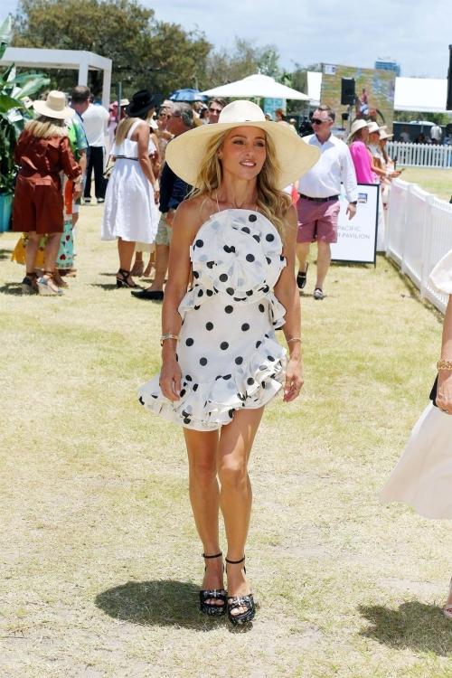 Elsa Pataky Dazzles at Magic Millions Polo, January 2025 2