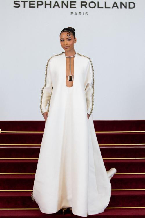 ​Flora Coquerel at PFW Stephane Rolland HC Photocall, January 2025​ 5