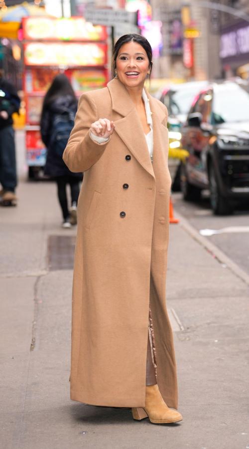 Gina Rodriguez Leaves Good Morning America, January 2025 1