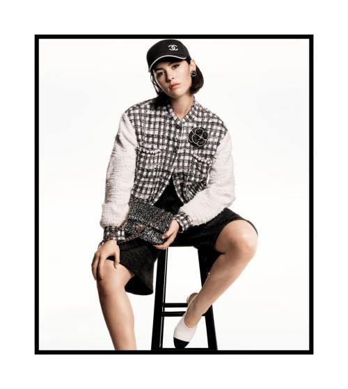 Gracie Abrams for Chanel, January 2025 1