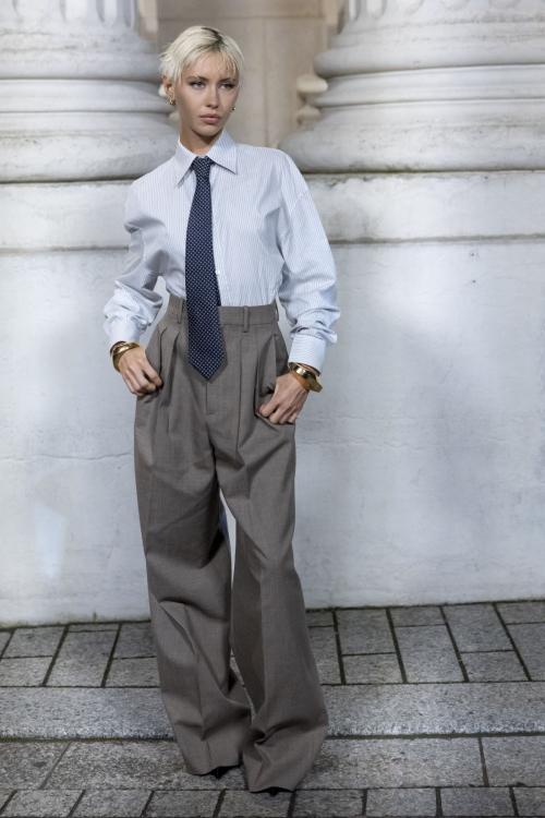 Iris Law at Saint Laurent Photocall in Paris, January 2025 3