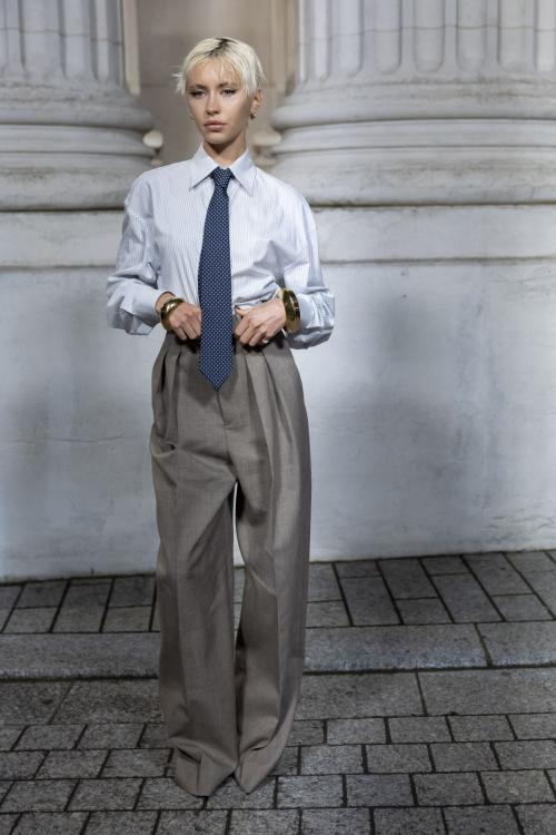 Iris Law at Saint Laurent Photocall in Paris, January 2025 4