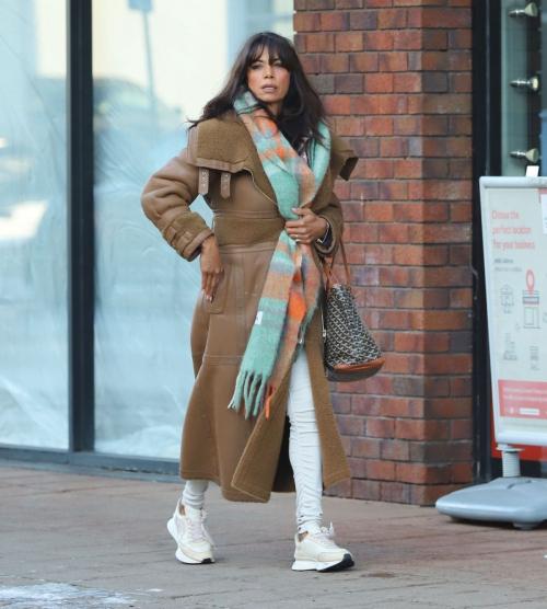 Jenny Powell Out and About in Wilmslow, January 2025 2