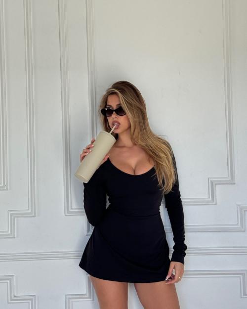 Kara Del Toro - Instagram Photos, January 2025 3