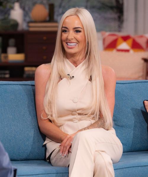 Leanne Quigley Engages Viewers on This Morning Show, January 2025 7