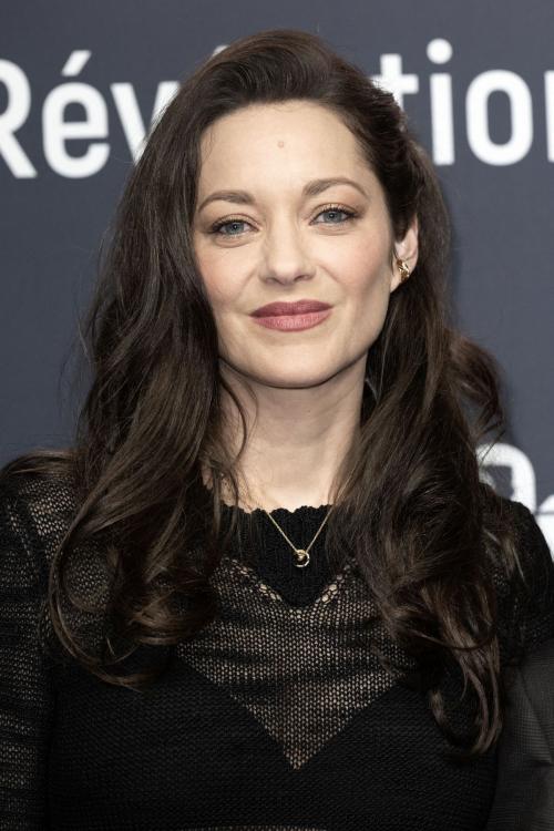 Marion Cotillard at Cesar Revelations 2025 Photocall in Paris, January 2025 3