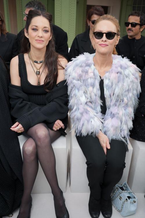 Marion Cotillard at Chanel Haute Couture Show, January 2025 2