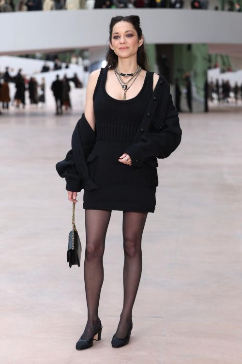 Marion Cotillard at Chanel Haute Couture Show, January 2025 4