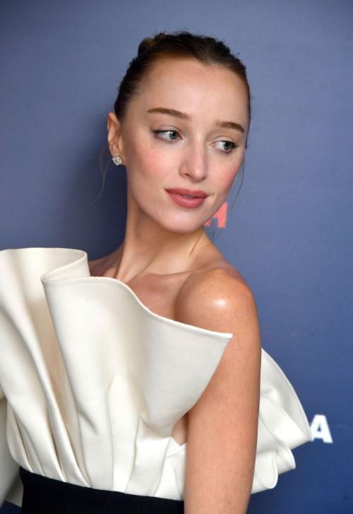 Phoebe Dynevor at Inheritance Cinema Society Screening, January 2025 3