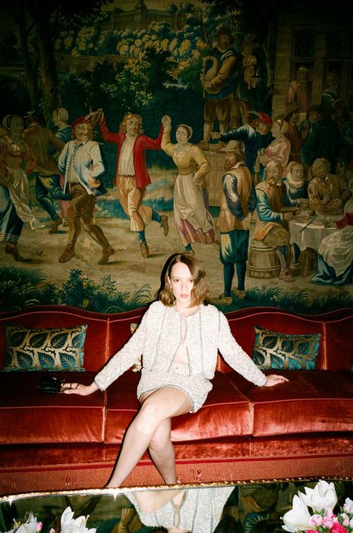 Shira Haas getting ready for Chanel Fashion Show, January 2025 4