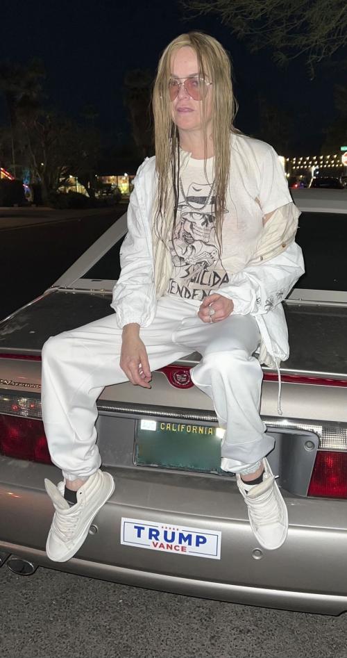 Taryn Manning Channels Streetwear Style in Palm Springs, January 2025 4