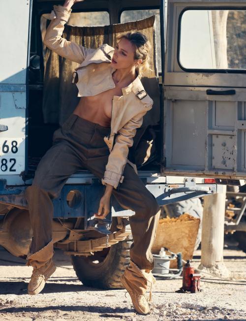 Anja Rubik for Elle France Feature, February 2025 7