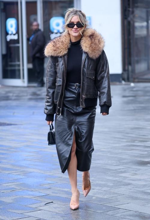 Ashley Roberts Leaves Her Radio Show, February 2025 1