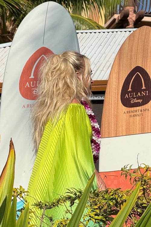 Carrie Underwood Filming as Idol Judge in Hawaii, February 2025 2