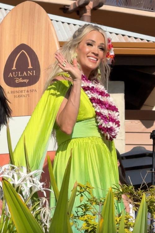 Carrie Underwood Filming as Idol Judge in Hawaii, February 2025 3