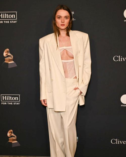 Charlotte Lawrence and Gracie Abrams at 67th Annual Grammy Gala, February 2025 4