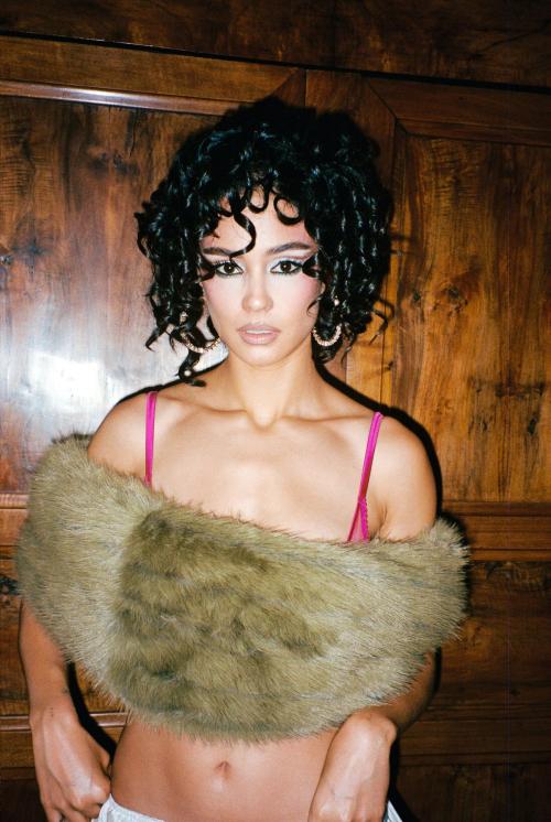 Courtney Eaton for Polyester Magazine, February 2025 8