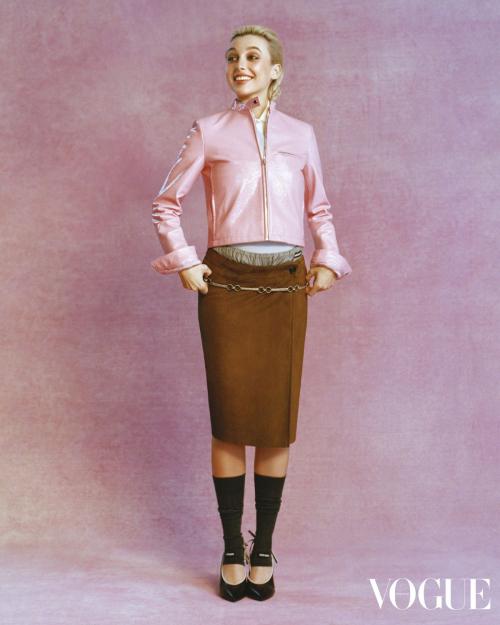 Emma Chamberlain for Vogue Hong Kong, February 2025 4