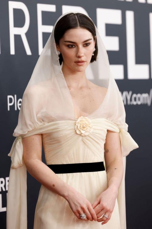 Gracie Abrams at GRAMMY Awards in Los Angeles, February 2025 2