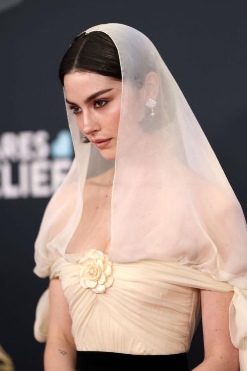 Gracie Abrams at GRAMMY Awards in Los Angeles, February 2025 3